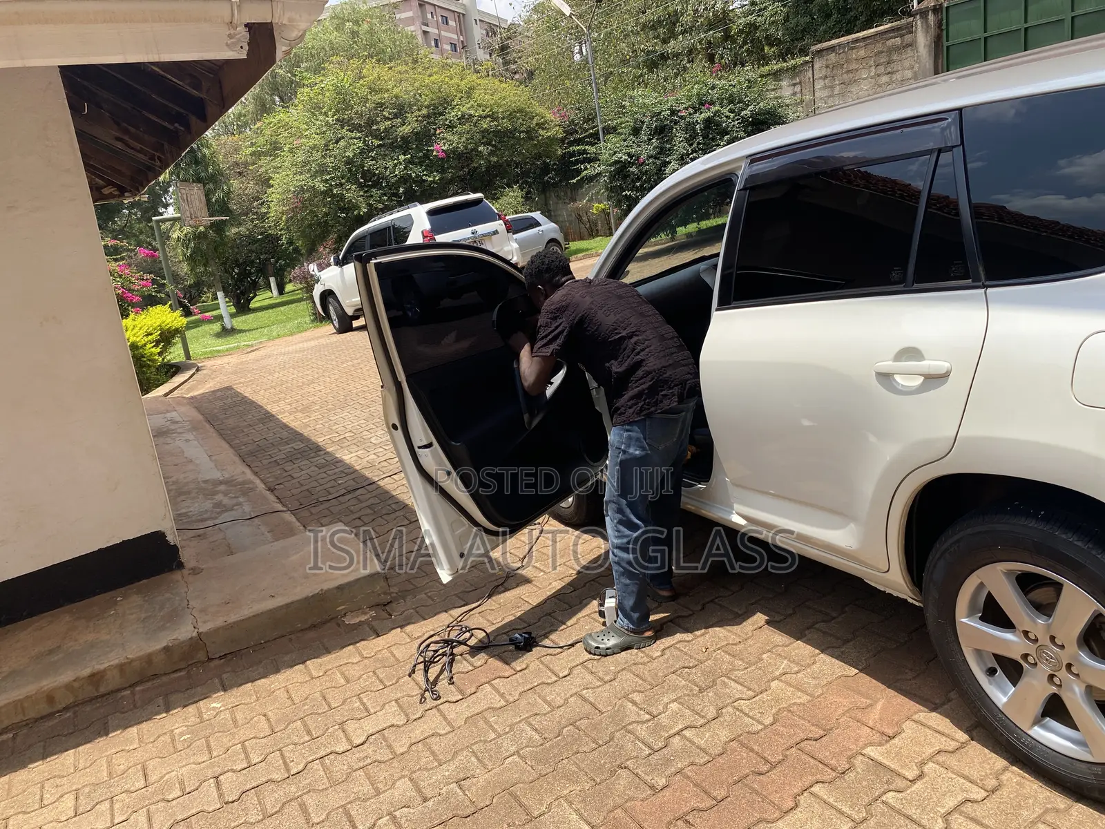 Ceramic Door Glass Tinting