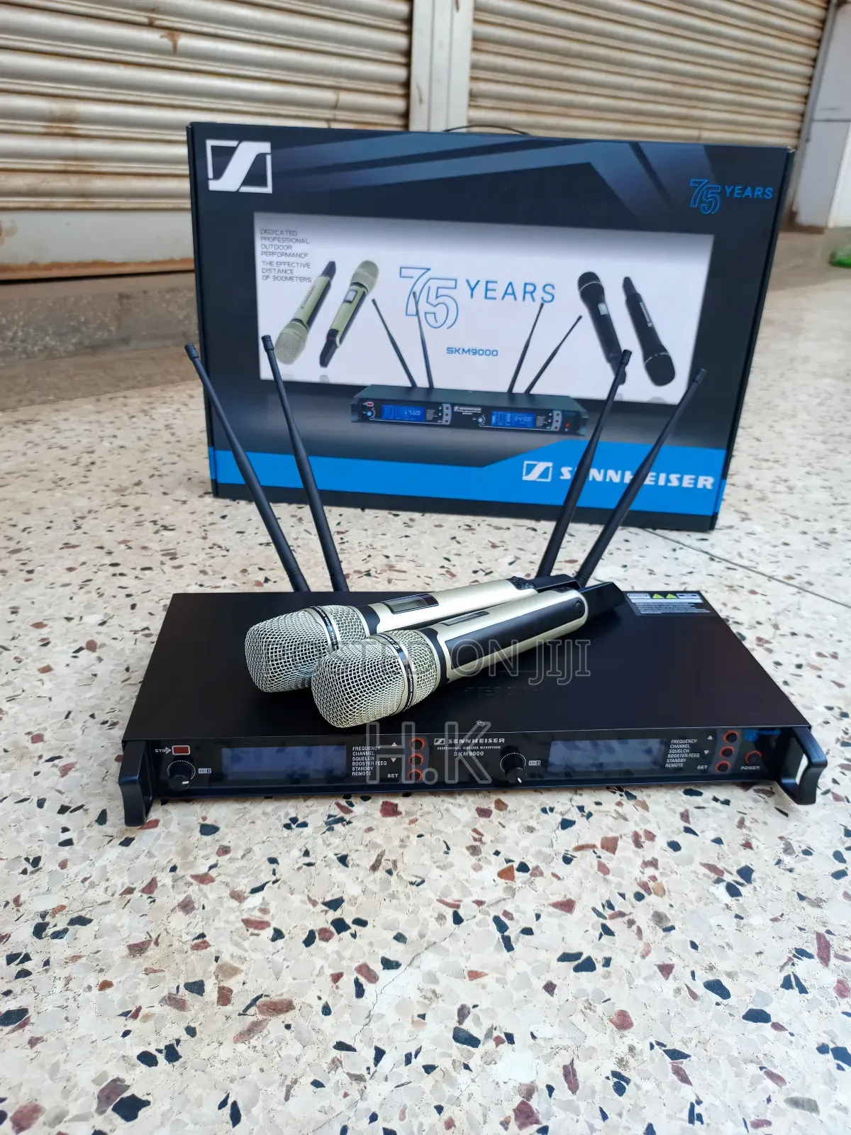 Sennheiser SKM 9000 Wireless Microphone System