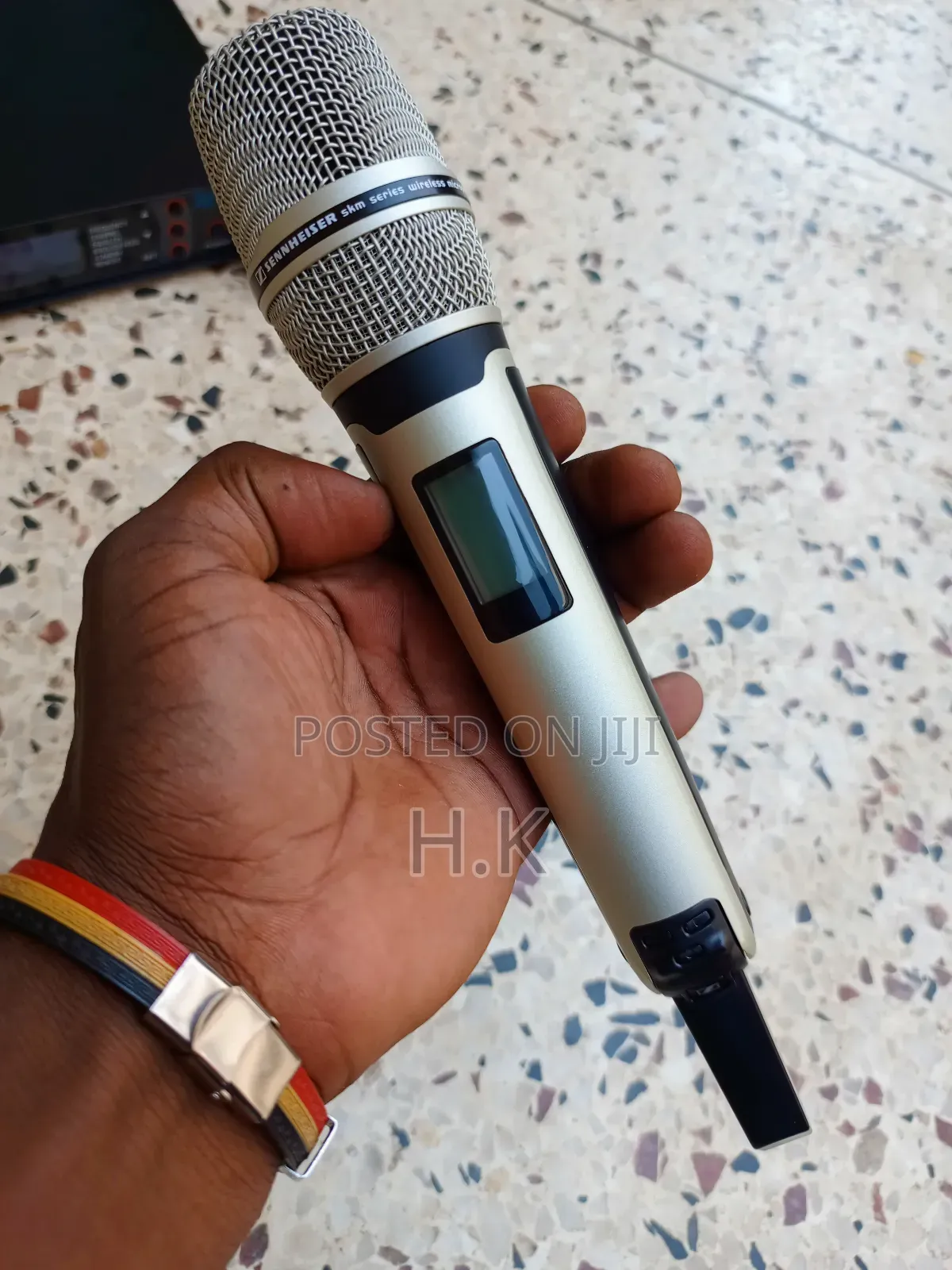 Sennheiser SKM 9000 Wireless Microphone System