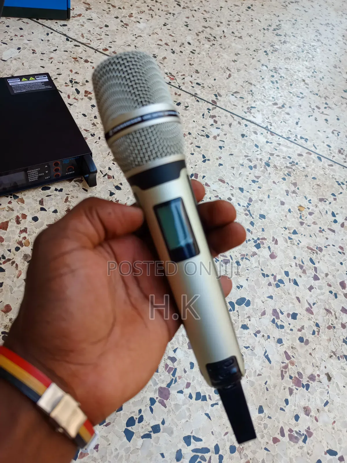 Sennheiser SKM 9000 Wireless Microphone System