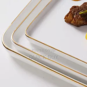 3pcs European-Style White Square Plates With a Golden Rim