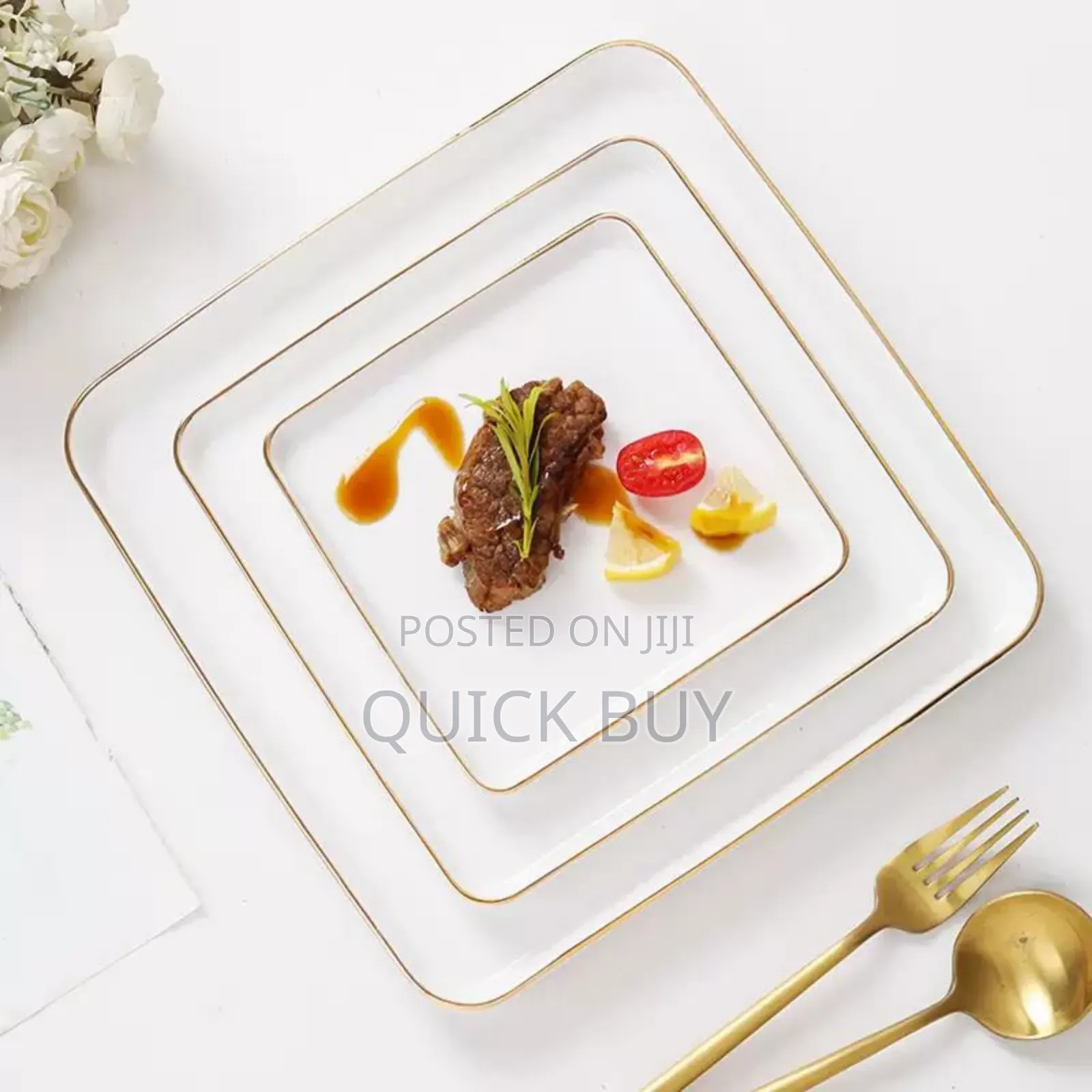 3pcs European-Style White Square Plates With a Golden Rim