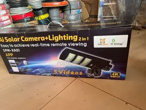 Solar Street Light With Hd Rotating Camera 2 in 1