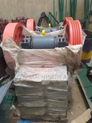 5-20tonnes/Hour Stone Crusher With 30hp Three Phase Motor