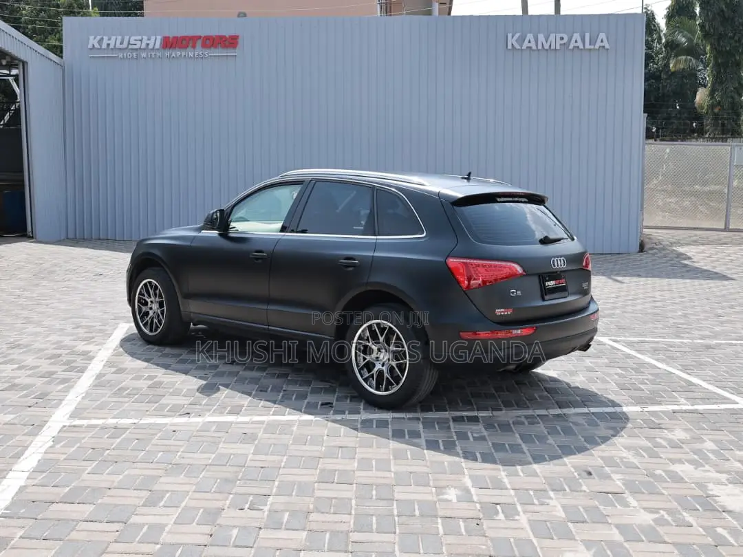 Audi Q5 2012 Black