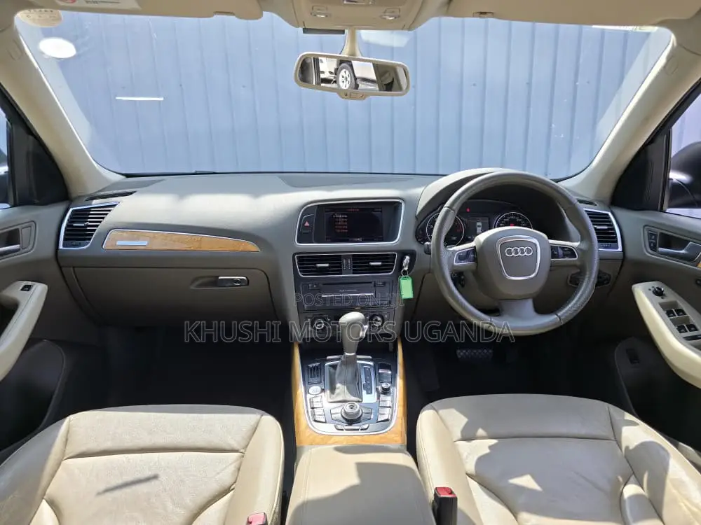 Audi Q5 2012 Black