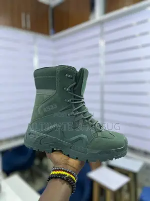 As33 Desert Boots