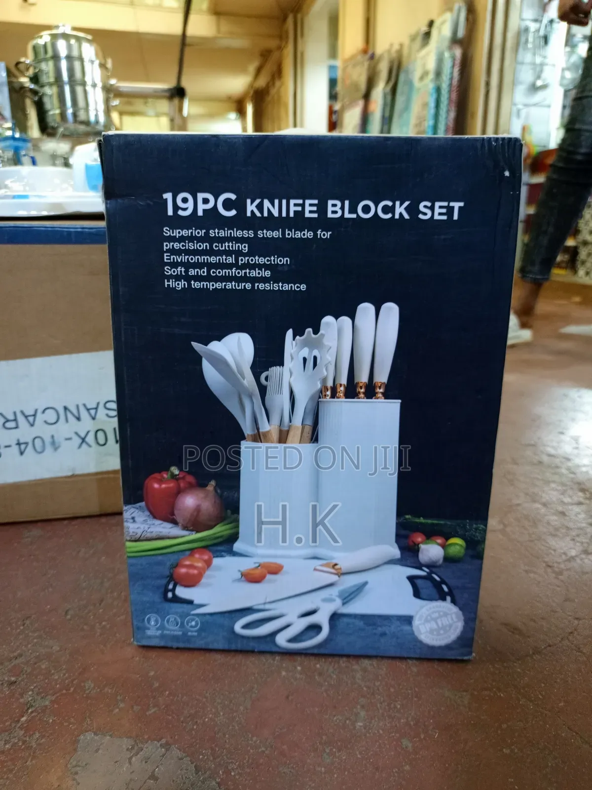 19-Piece Kitchen Utensil and Knife Block Set.