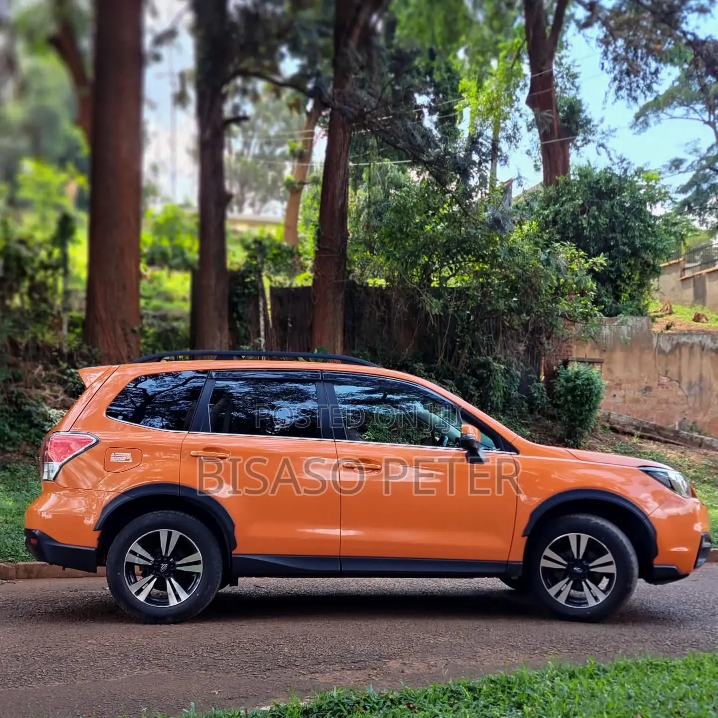 Subaru Forester 2016 Orange