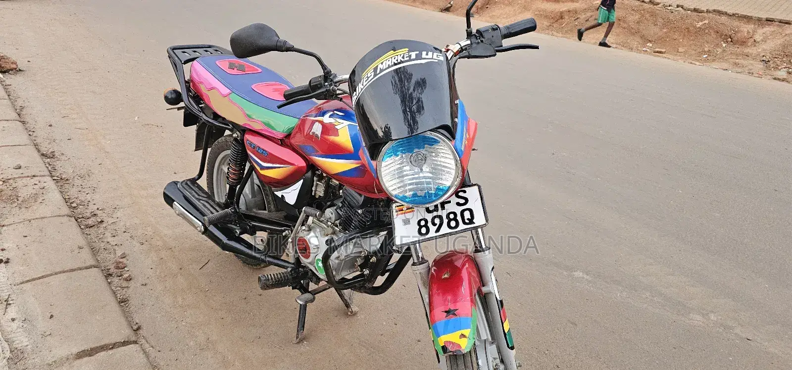 Bajaj Boxer 125 2023 Red