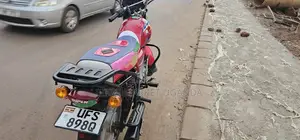 Bajaj Boxer 125 2023 Red