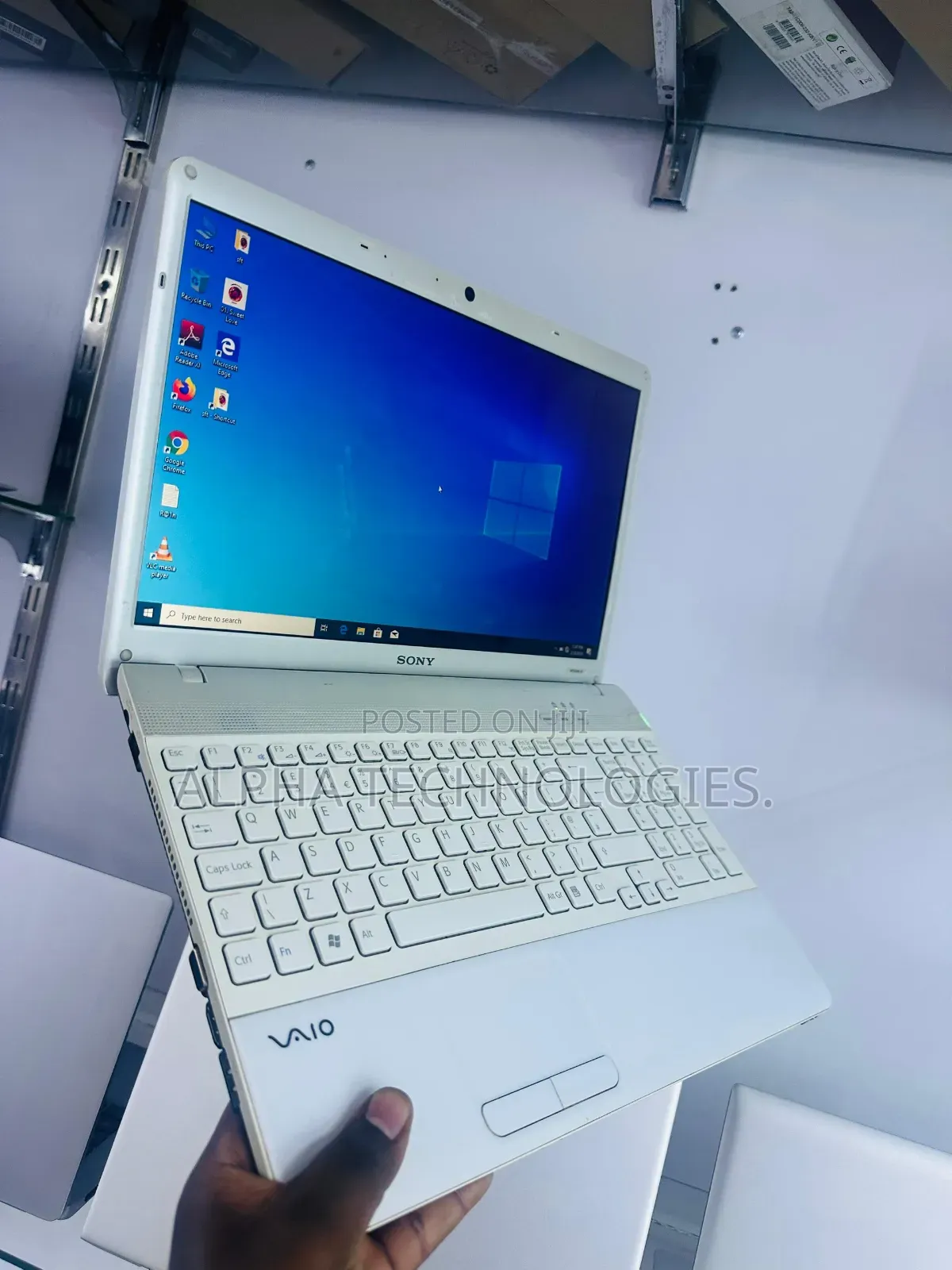 Laptop Sony VAIO VPC-EB42EG 4GB Intel Core I3 HDD 500GB