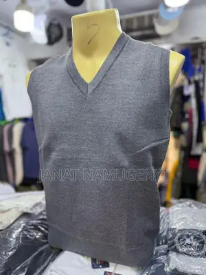 Sleeveless Sweaters Available in Different Colors and Sizes