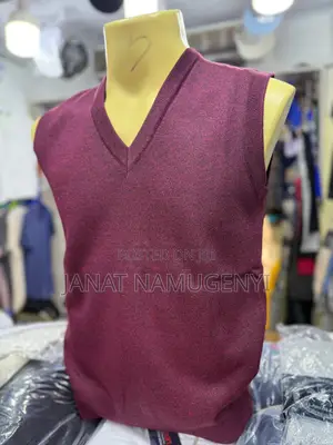 Sleeveless Sweaters Available in Different Colors and Sizes