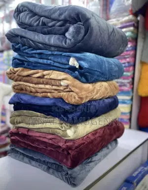 Fleece Blankets Available in a Different Colors and Sizes