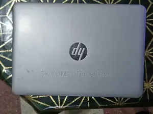 Laptop HP EliteBook 820 8GB Intel Core i5 SSD 500GB