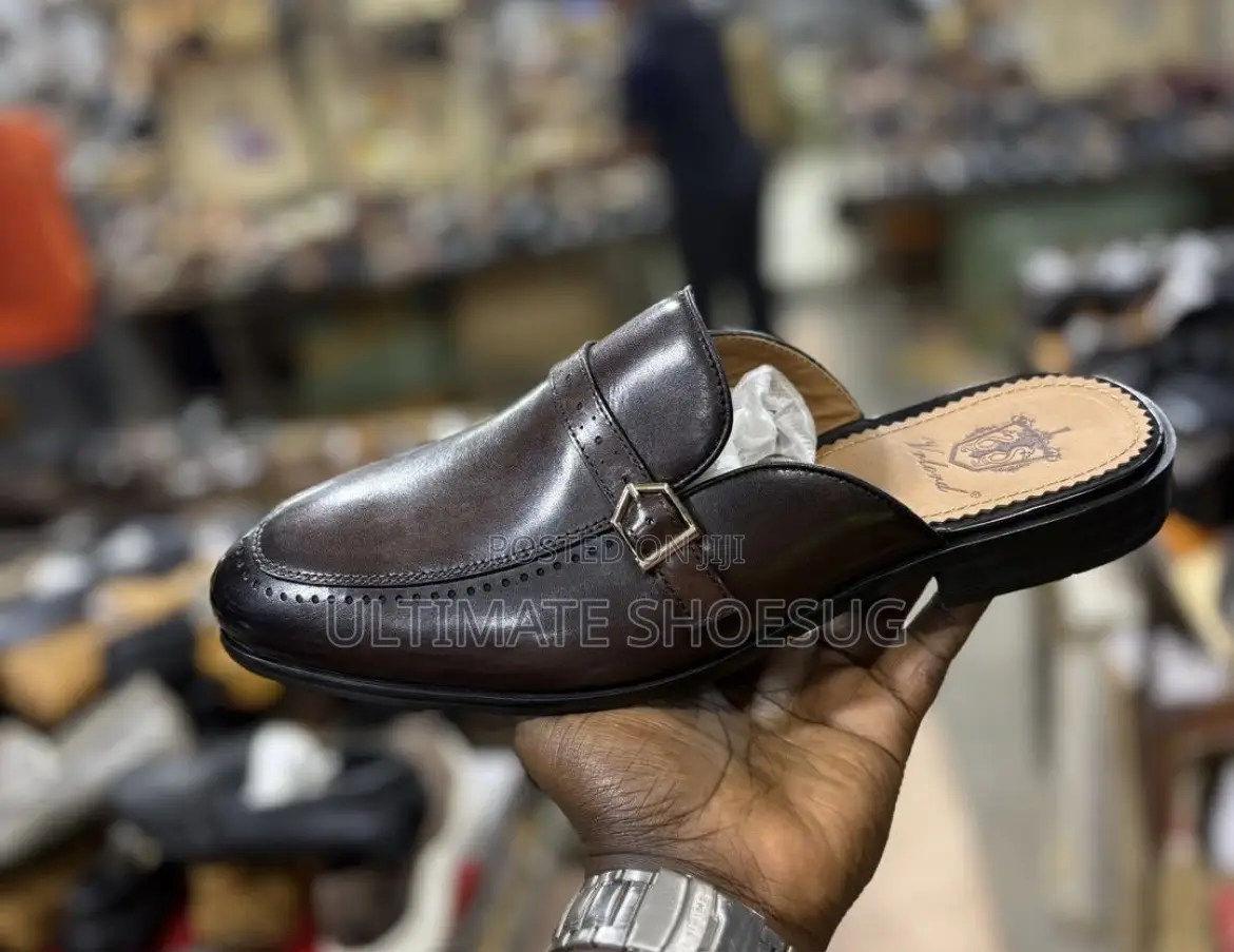 Gentle Open Leather Push-Ins