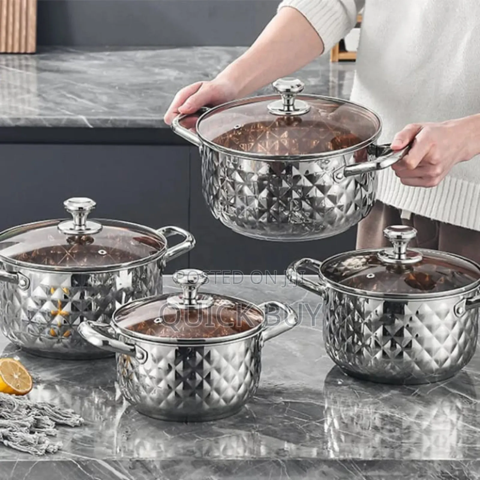 Stainless Steel Diamond Pattern Cookware Set With Lids