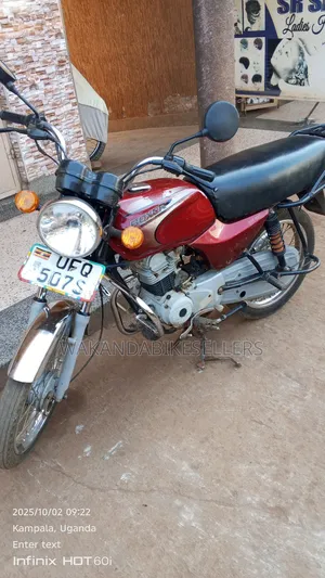 Bajaj Boxer 100 2022 Red