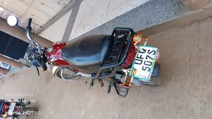 Bajaj Boxer 100 2022 Red