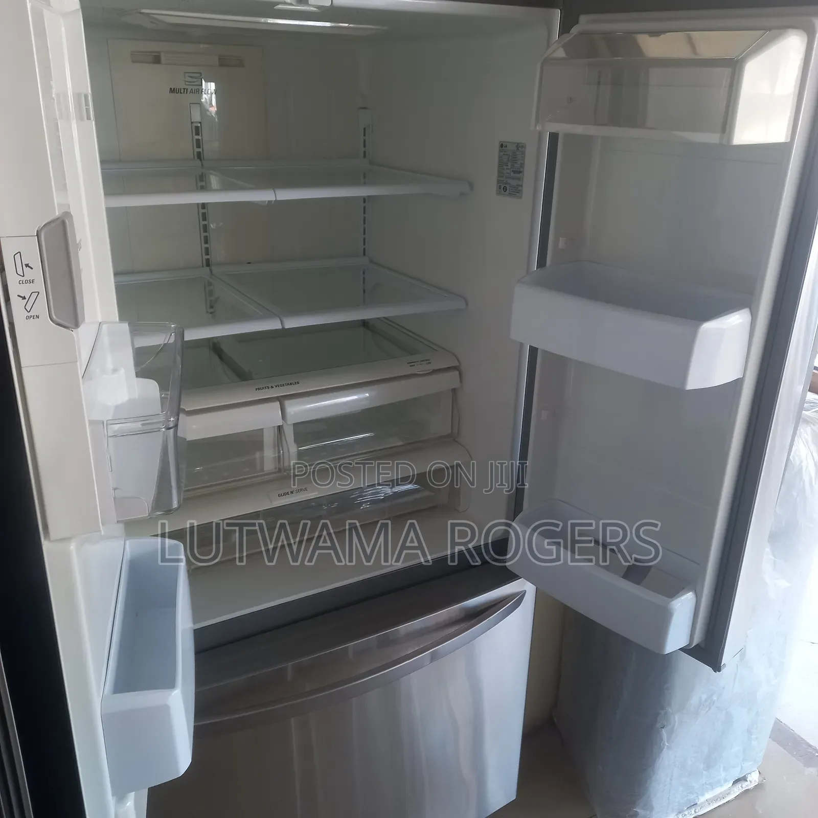 700ltrs Lg 3doors