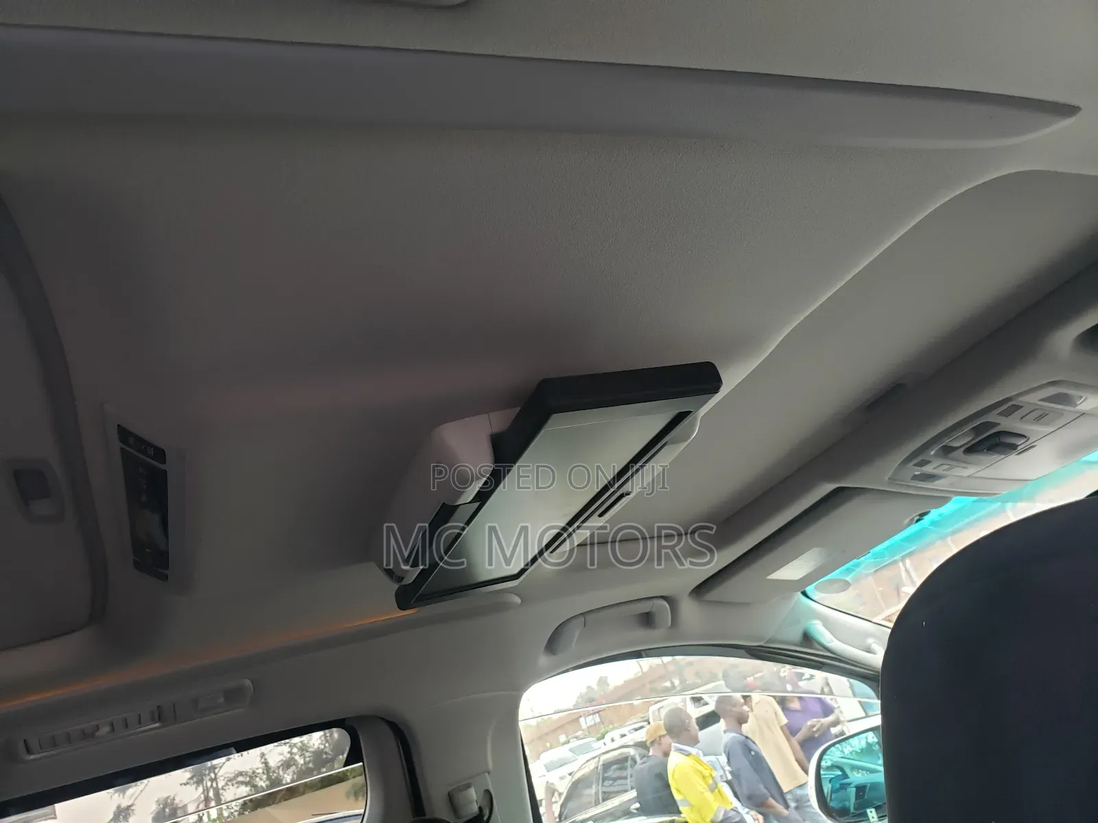 Toyota Alphard 2012 White