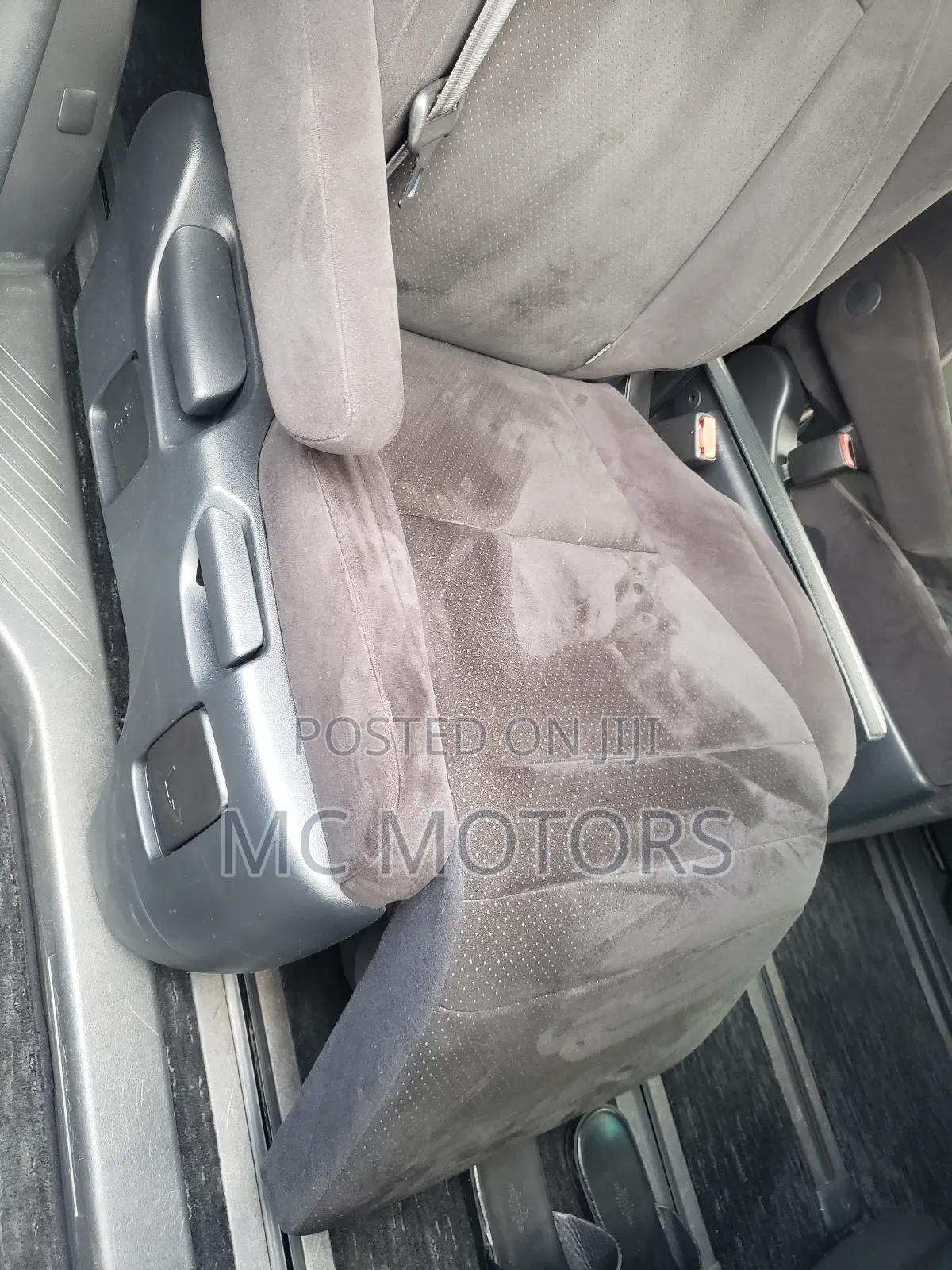 Toyota Alphard 2012 White