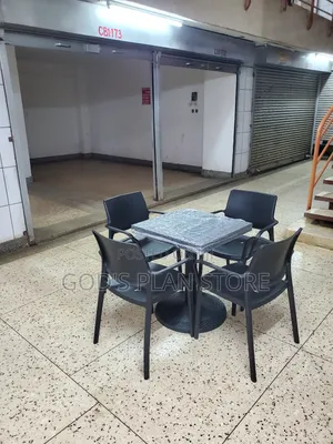 Royal Plastic Table and Chairs for Bars and Restaurants
