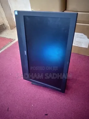 Desktop Computer Dell OptiPlex 5250 8GB Intel Core I3 HDD 256GB