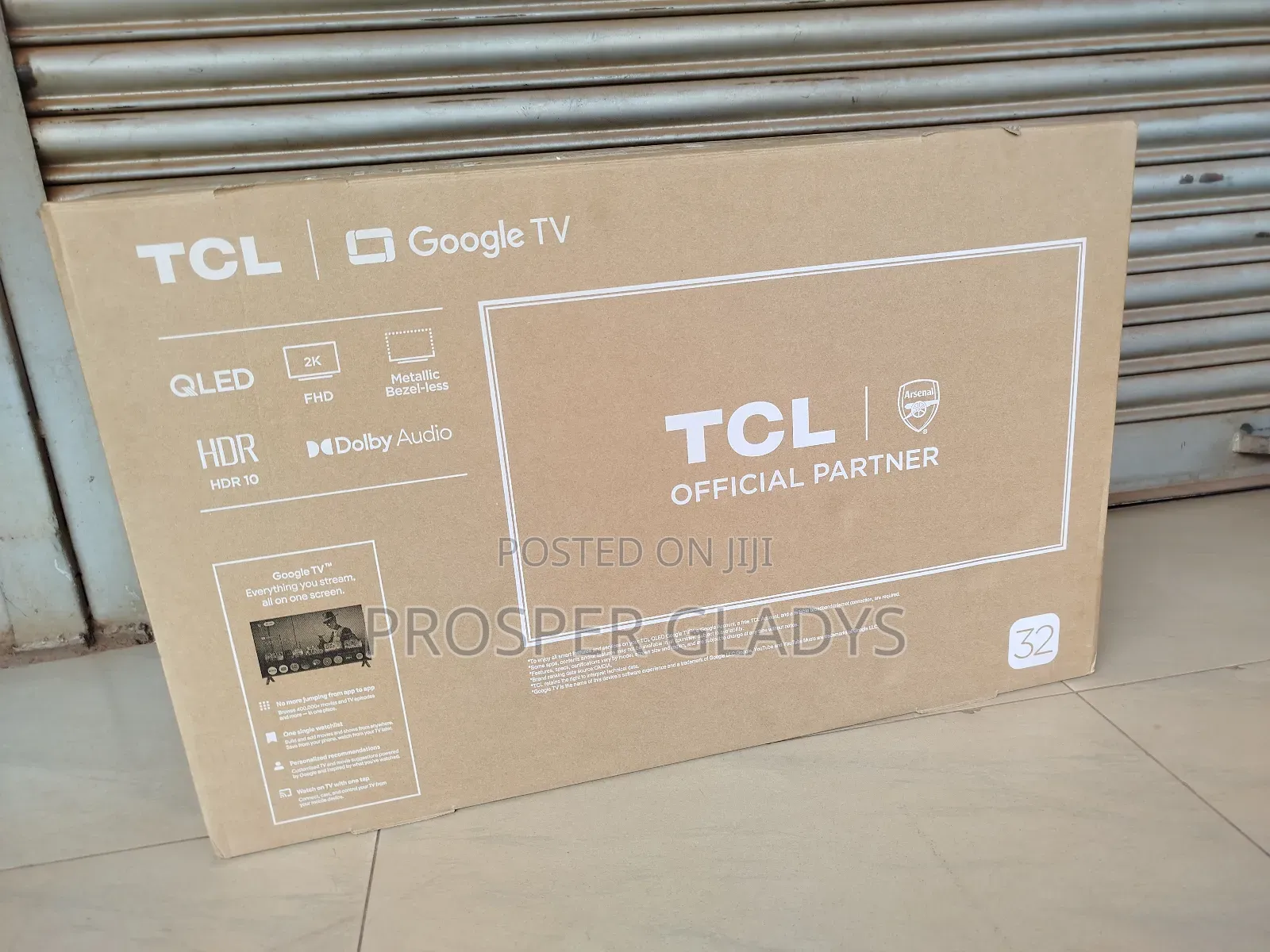 TCL 32 Qled Smart Digital Flat Screen Flameless.