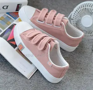 Casual Lady's Sneakers