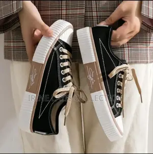 Women's Causual Shoes