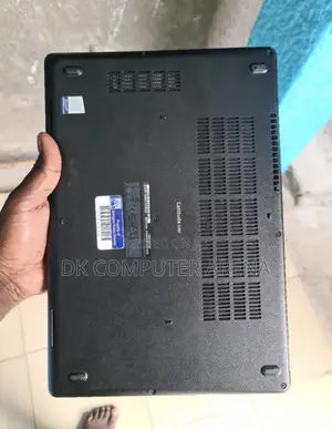 Laptop Dell Latitude 5491 4GB Intel Core I3 HDD 320GB