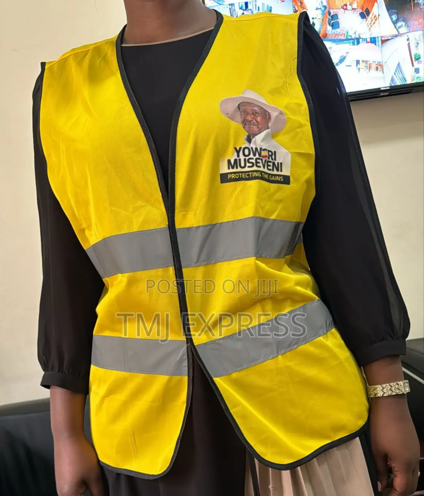 Yellow Reflectors Bulk Buyers