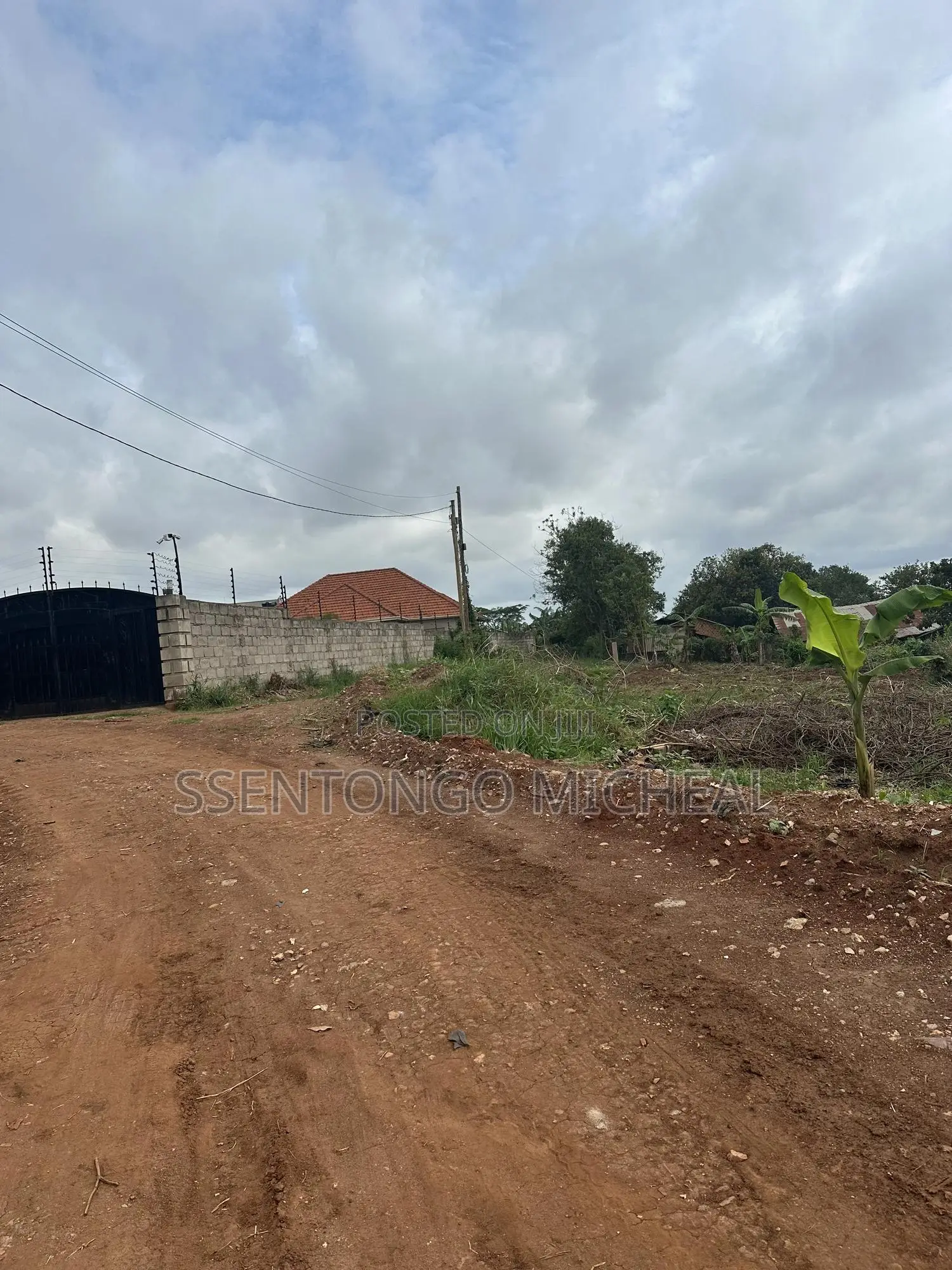 Kitukutwe Land 100m From Main Rd