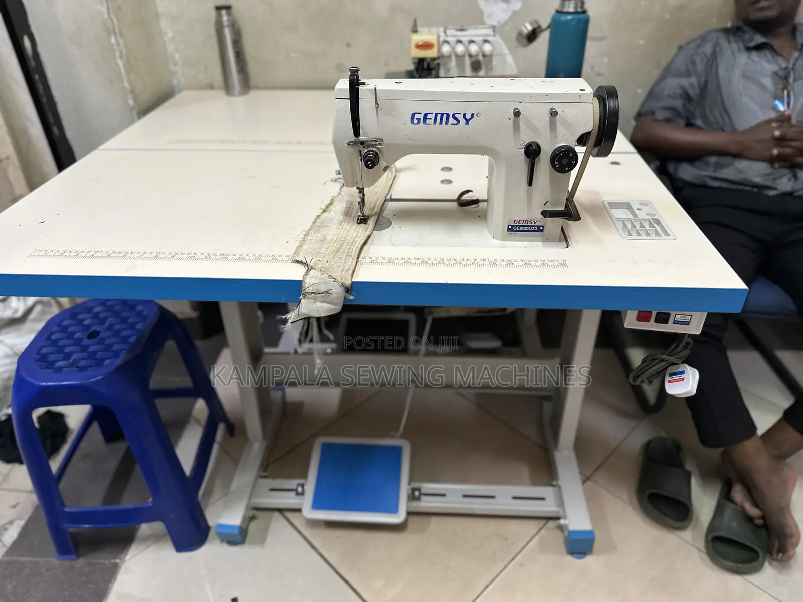 20u Sewing Machine Complete Well Serviced