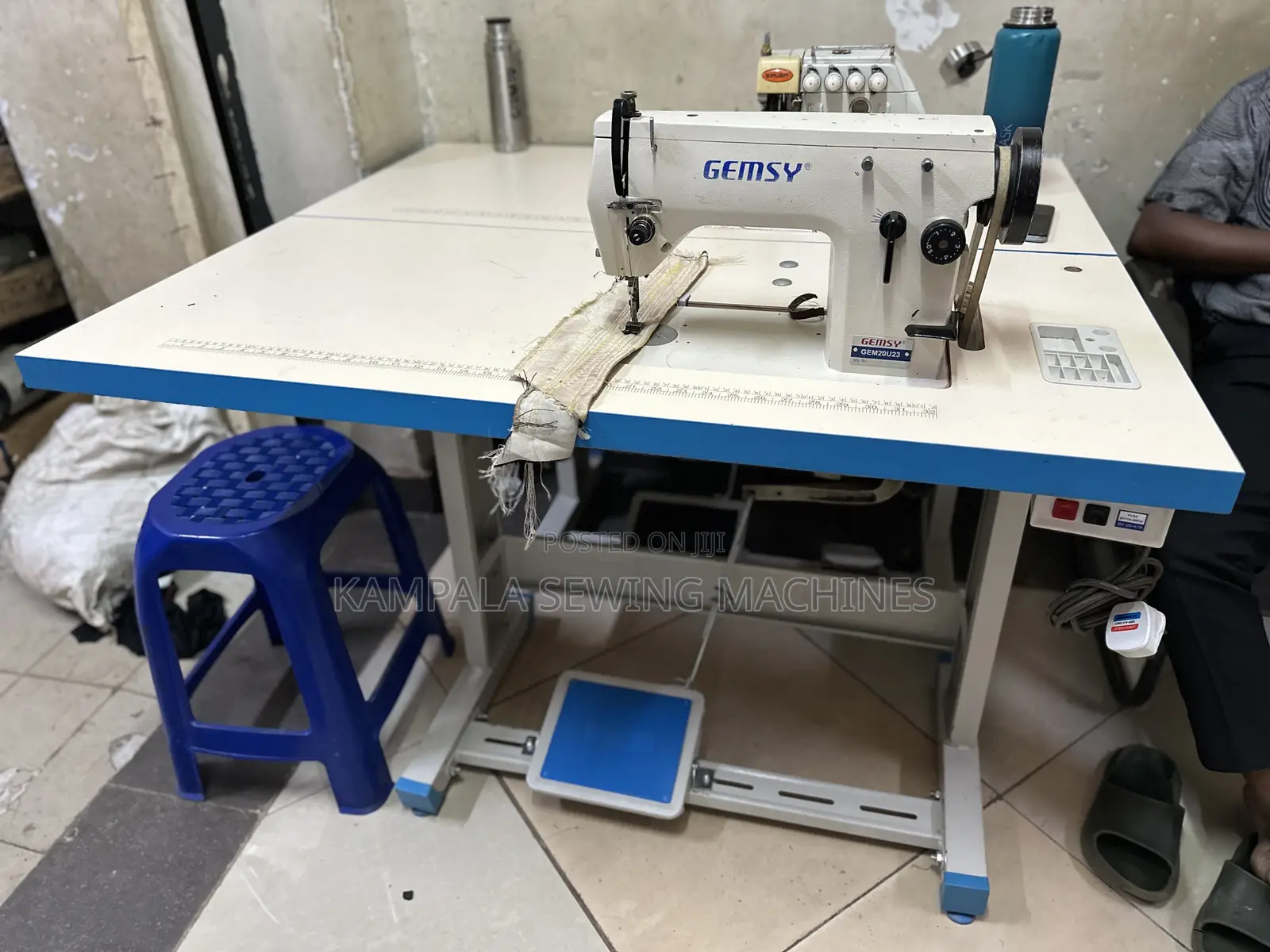 20u Sewing Machine Complete Well Serviced