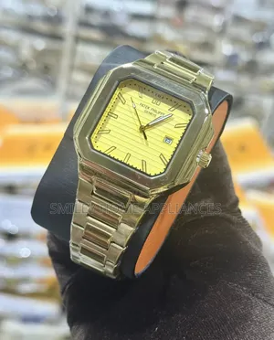 Patek Philippe Geneva Unisex Classy Analog Wrist Time Piece