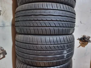 275/40r20 Good Condition Tires for Bmw, Benz.