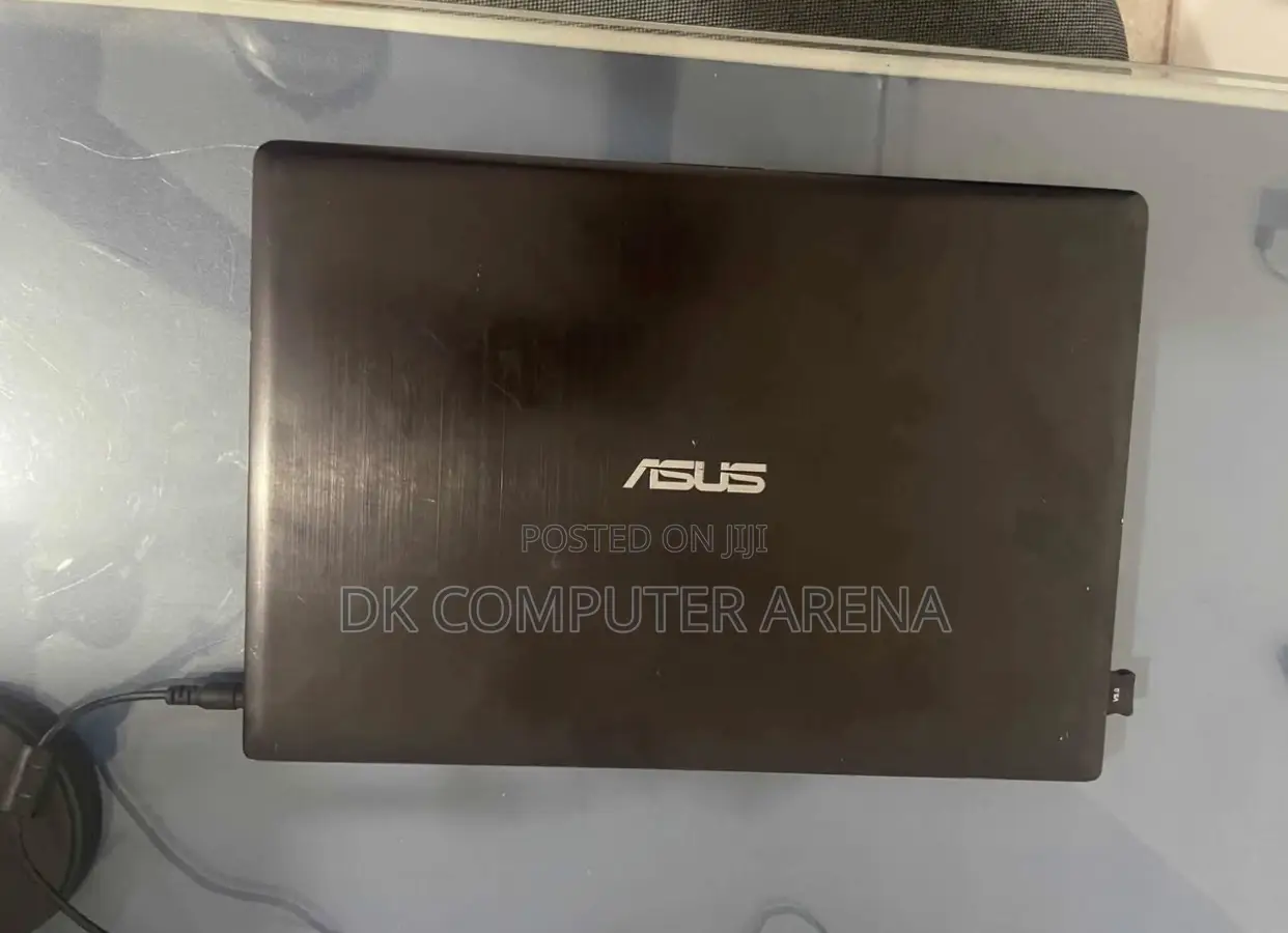 Laptop Asus ASUSPRO P2440UQ 4GB Intel Core I3 HDD 256GB