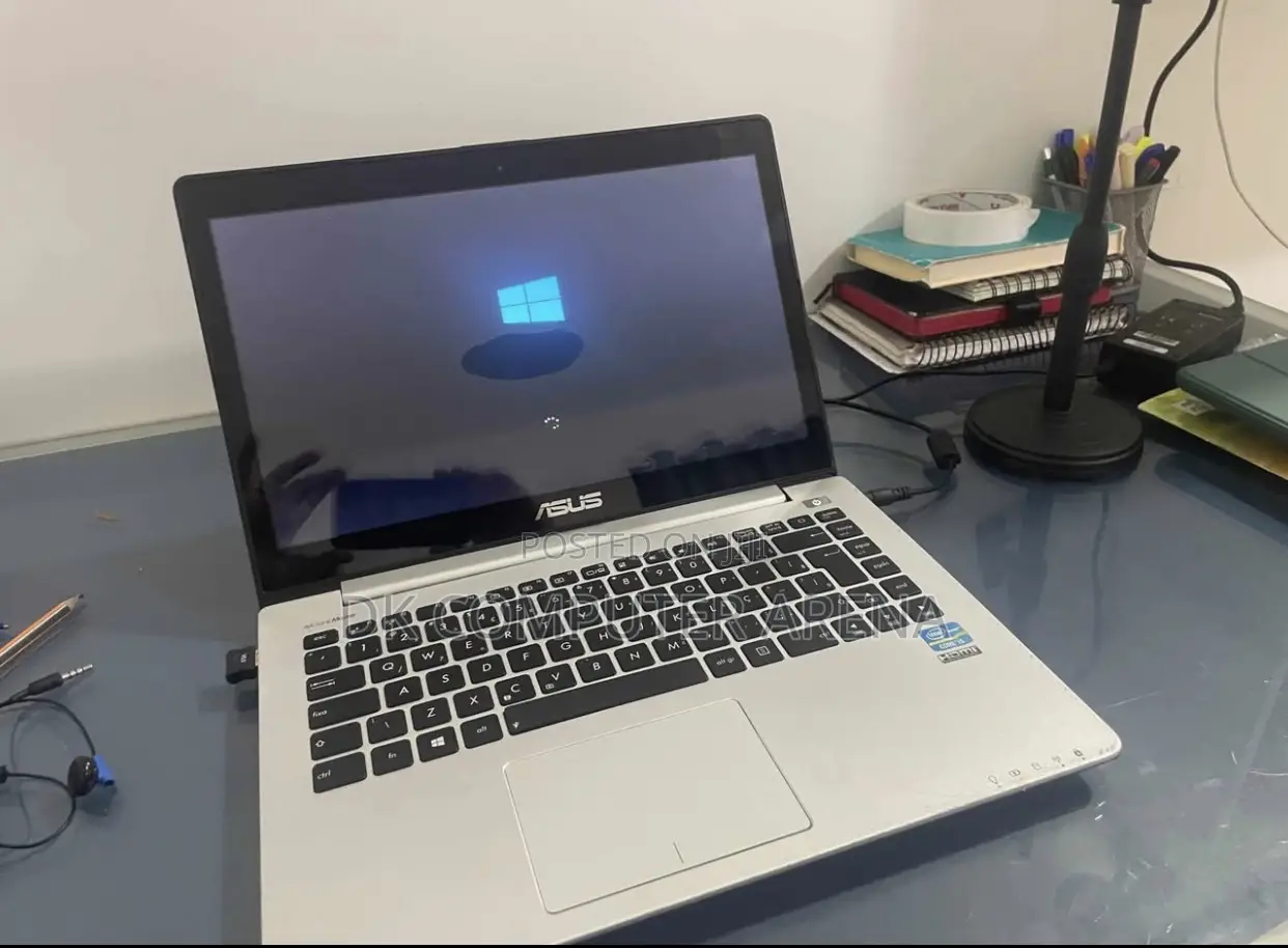 Laptop Asus ASUSPRO P2440UQ 4GB Intel Core I3 HDD 256GB
