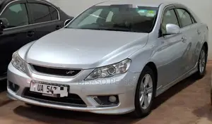 Toyota Mark X 2011 Gray
