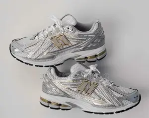New Balance Runner 740