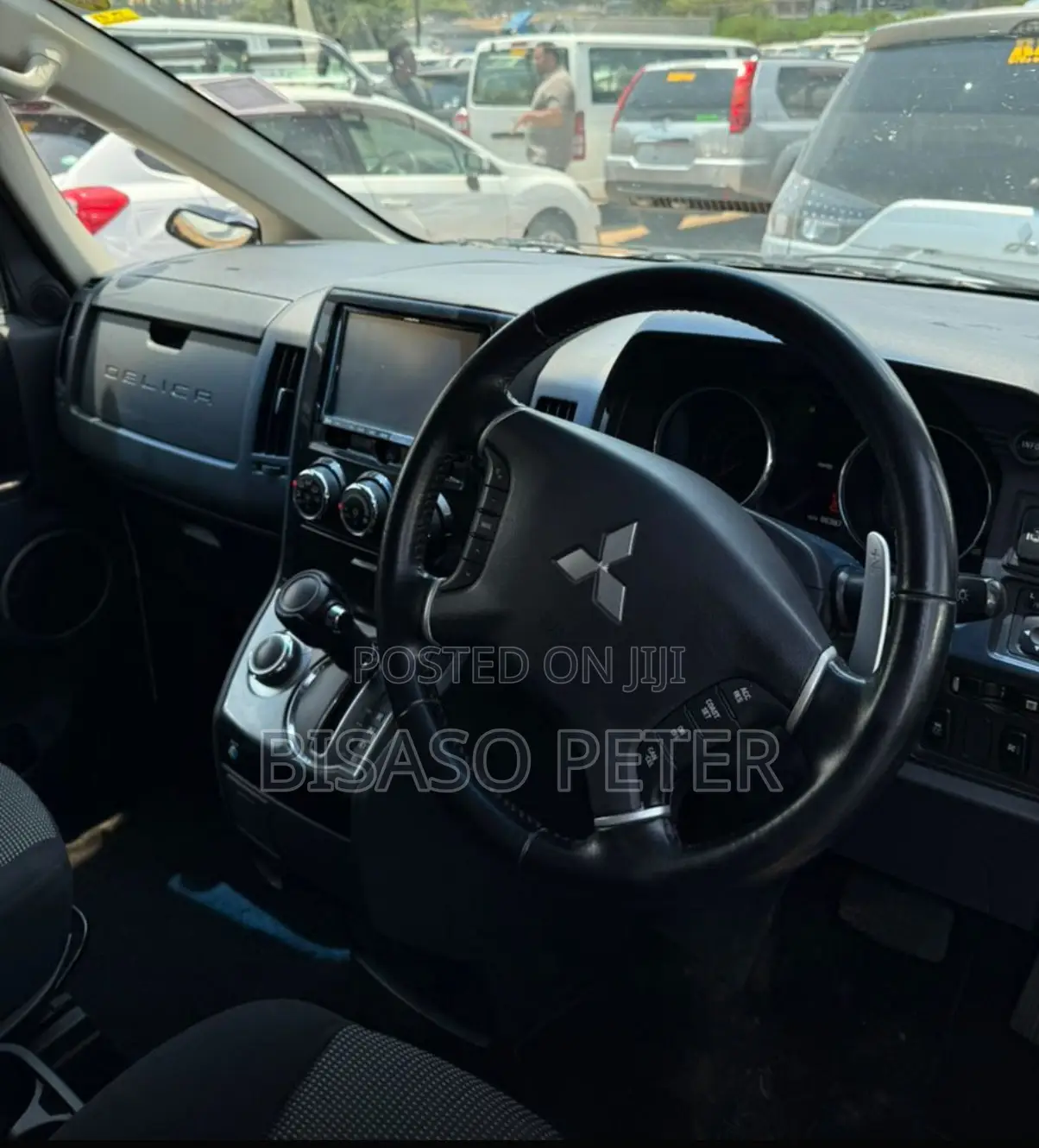 Mitsubishi Delica 2012 White