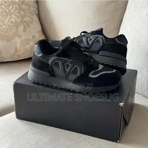 Valentino Caravani