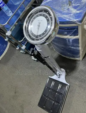 Analog High Quality Weighing Scale With a Height Meter