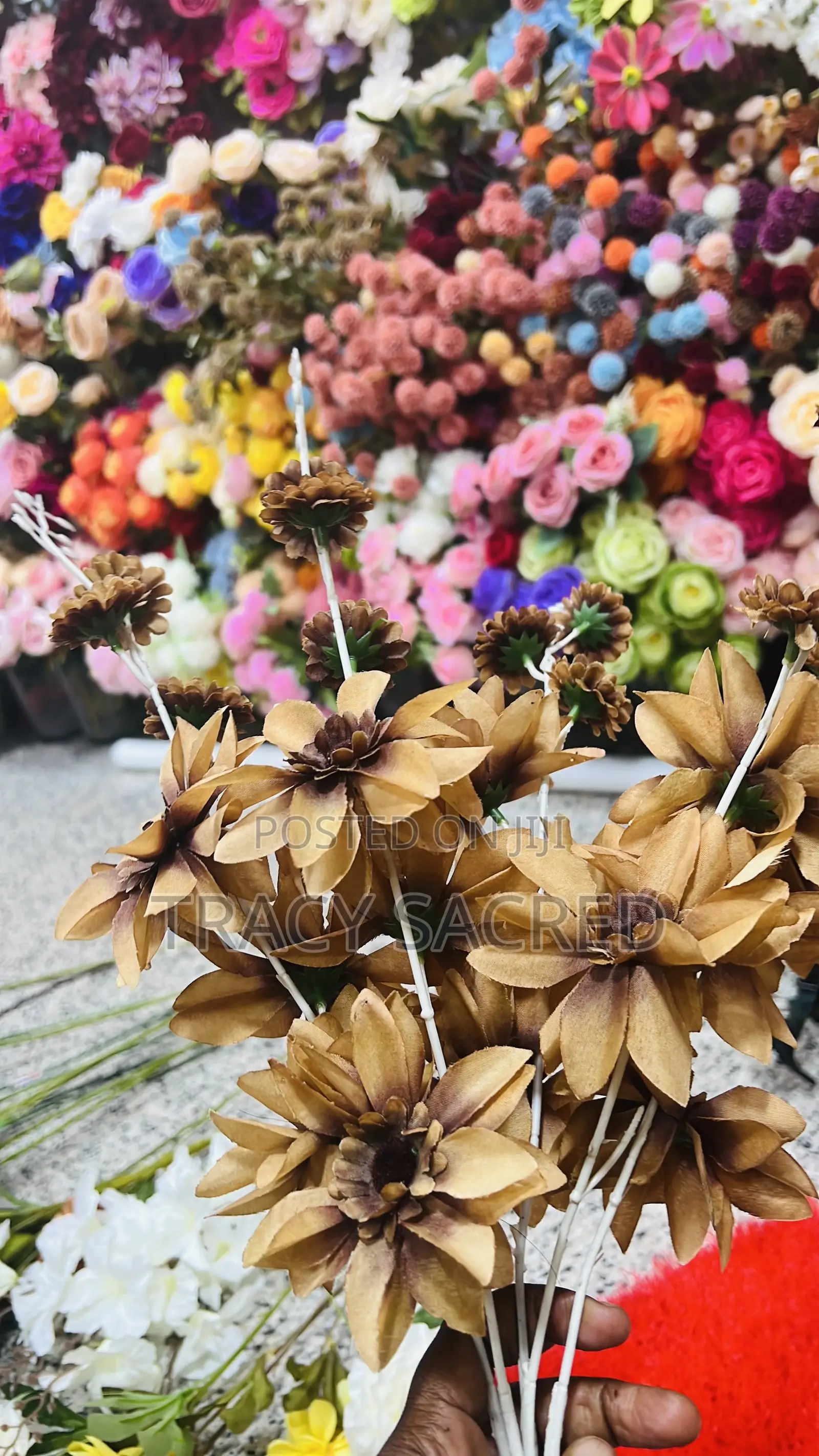 We Sell Artificial Flowers for Decoration