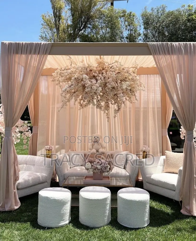 Kevin’S Rustic Decoration