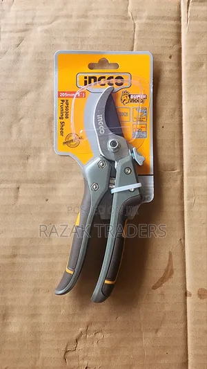 Ingco Pruning Shear 
Hps0308
