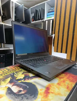 Laptop Lenovo ThinkPad T440 6GB Intel Core I5 HDD 500GB
